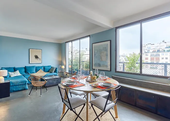 Apartment Arc De Triomphe By Studio Prestige